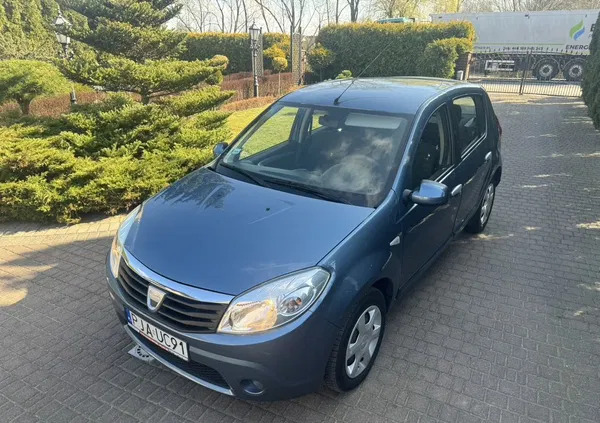 dacia łabiszyn Dacia Sandero cena 14900 przebieg: 200000, rok produkcji 2010 z Łabiszyn